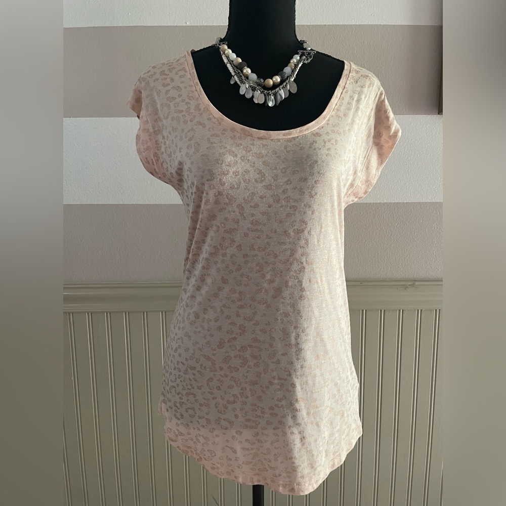 Jennifer Lopez Light Pink Animal Print Tee